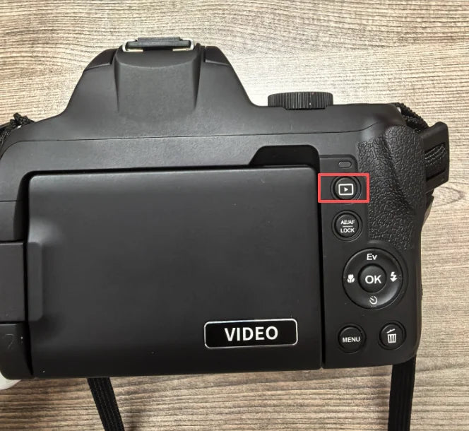 "72MP 4K DSLR – 12X Zoom, 3” Flip Screen, YouTube & Vlog Ready"